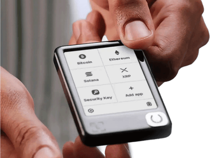 Ledger Stax with recovery key